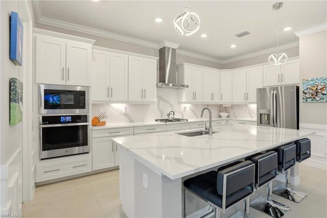 13615 Blue Bay CIR, Fort Myers, FL 33913