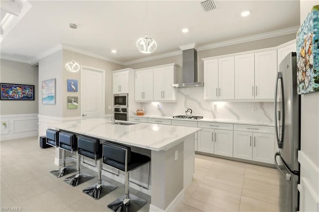 13615 Blue Bay CIR, Fort Myers, FL 33913