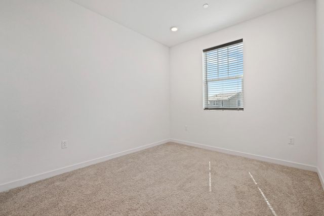 997 Pipit St, Lathrop, CA 95330