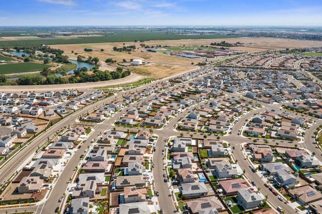 997 Pipit St, Lathrop, CA 95330