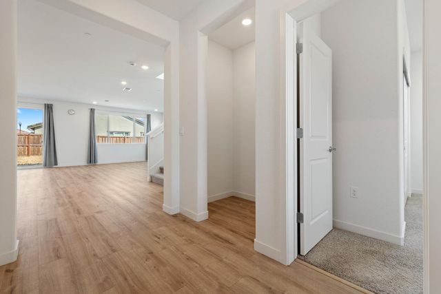 997 Pipit St, Lathrop, CA 95330