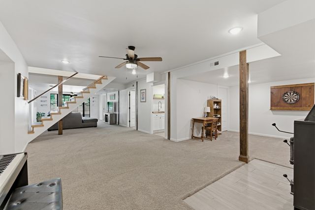 450 Paul Thompson Rd, Bethpage, TN 37022