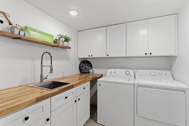 450 Paul Thompson Rd, Bethpage, TN 37022