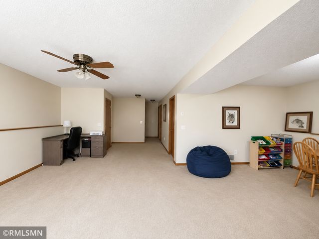 815 10th Street W, Hastings, MN 55033