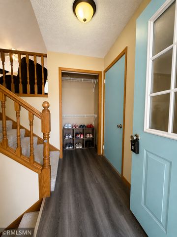 815 10th Street W, Hastings, MN 55033