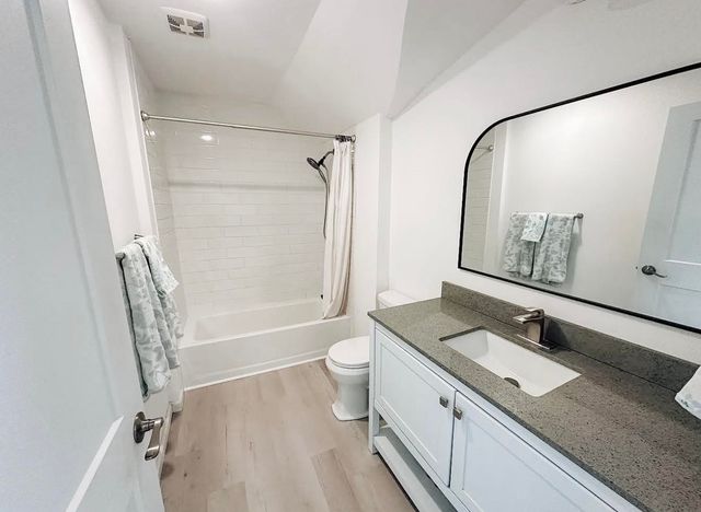 125 S Linda Street, Cowpens, SC 29330