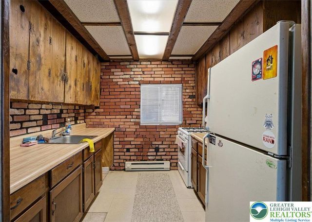 2445 Dornick Road, Middle Smithfield Twp, PA 18302