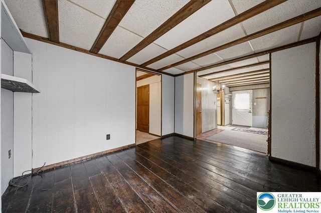 2445 Dornick Road, Middle Smithfield Twp, PA 18302