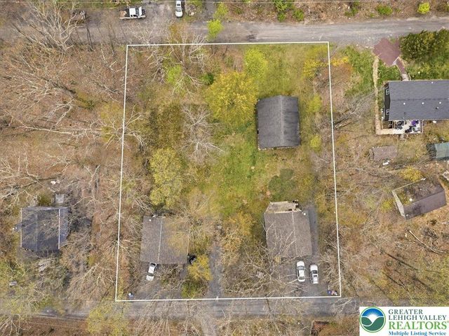 2445 Dornick Road, Middle Smithfield Twp, PA 18302