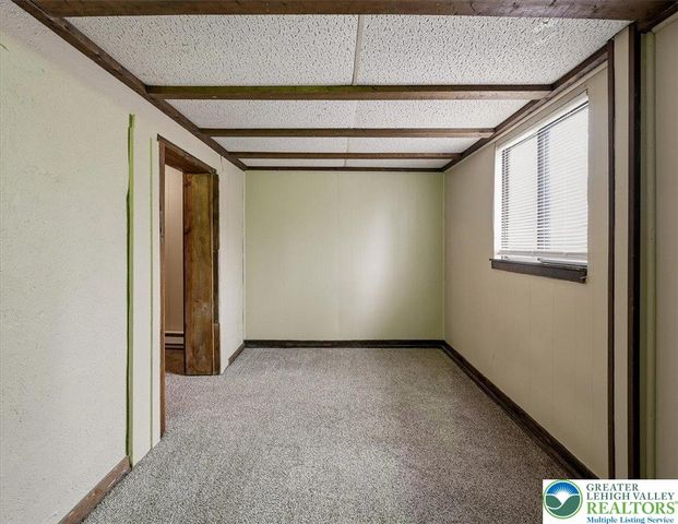 2445 Dornick Road, Middle Smithfield Twp, PA 18302