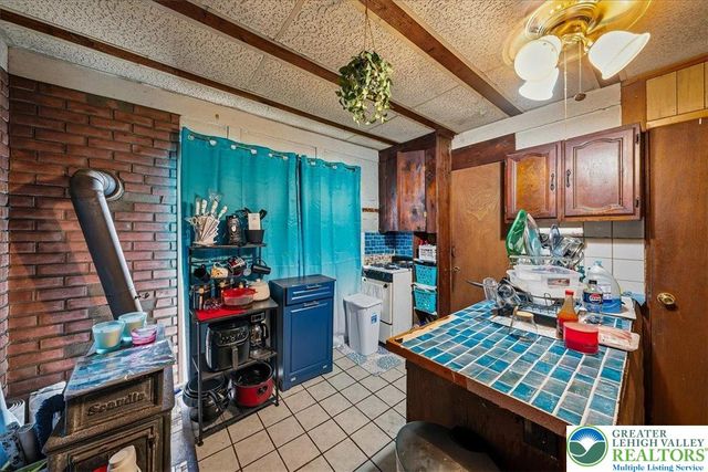 2445 Dornick Road, Middle Smithfield Twp, PA 18302