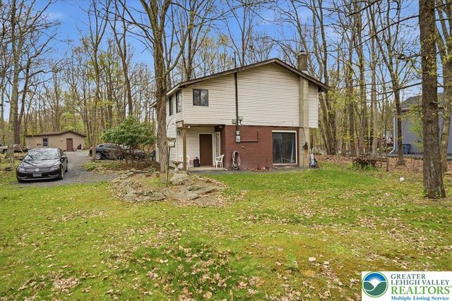 2445 Dornick Road, Middle Smithfield Twp, PA 18302