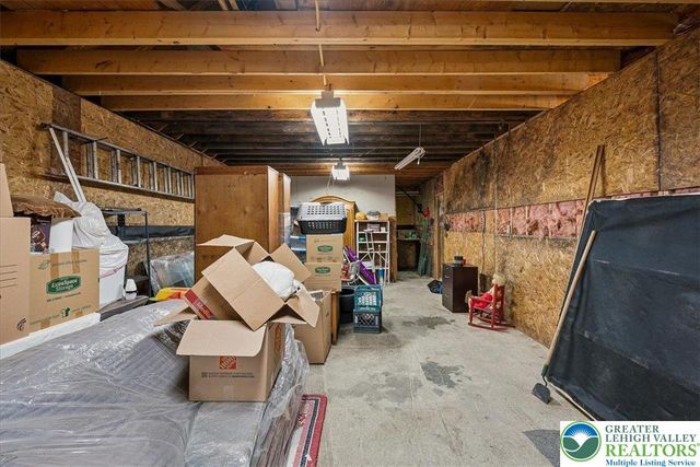 2445 Dornick Road, Middle Smithfield Twp, PA 18302