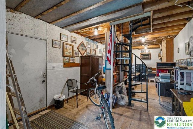 2445 Dornick Road, Middle Smithfield Twp, PA 18302