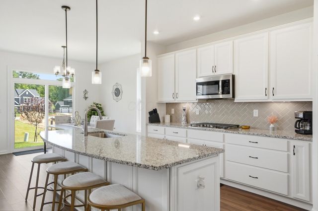 1326 Blueberry, Grove City, OH 43123