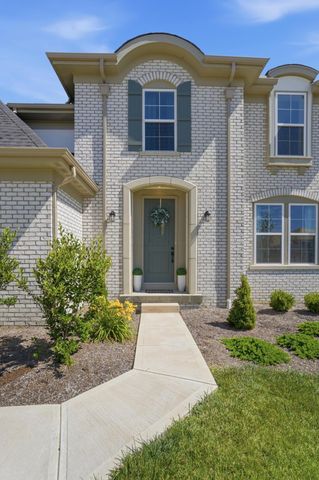 1326 Blueberry, Grove City, OH 43123