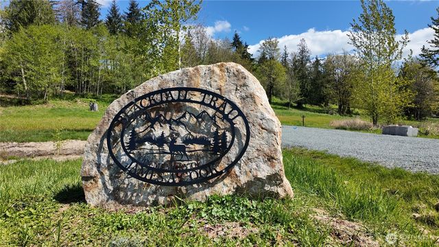 18411 Blacktail Trail, Mount Vernon, WA 98274
