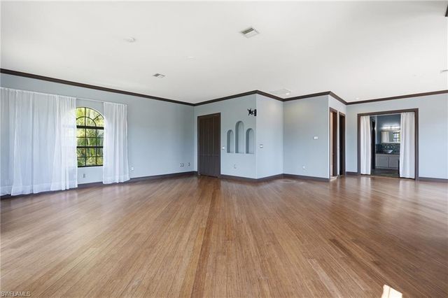 1358 Hopedale DR, Fort Myers, FL 33919