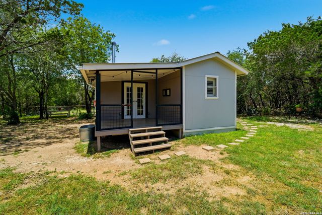 957 DEER FOREST DR, Pipe Creek, TX 78063