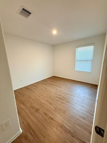 963 Oak Mist Lane, Magnolia, TX 77354