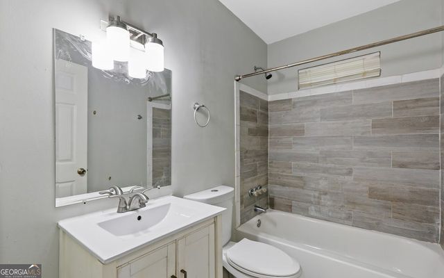 1296 Northwest Drive NW, Atlanta, GA 30318