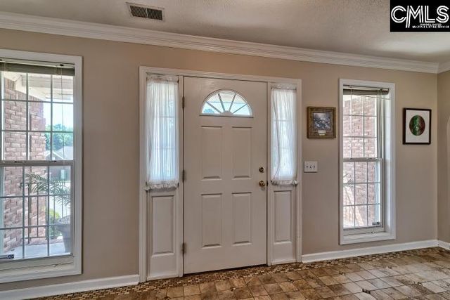 279 Winchester Court, West Columbia, SC 29170