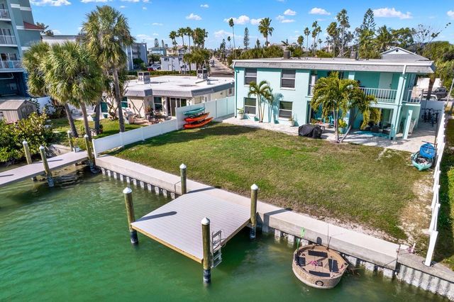 117 140TH AVENUE E, Madeira Beach, FL 33708