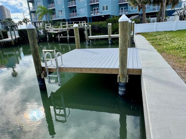 117 140TH AVENUE E, Madeira Beach, FL 33708