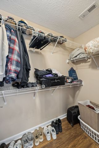 1913 Jackie Lorraine Dr, Clarksville, TN 37042