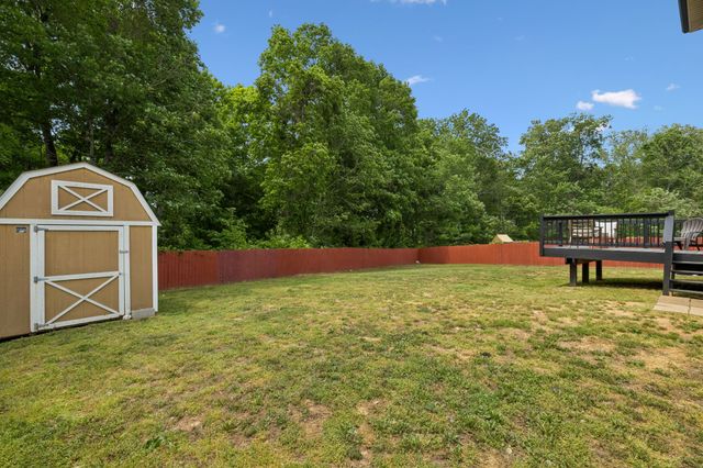 1913 Jackie Lorraine Dr, Clarksville, TN 37042