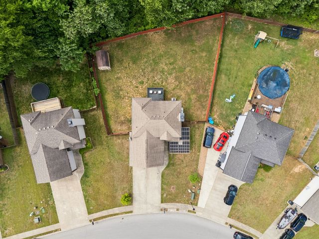 1913 Jackie Lorraine Dr, Clarksville, TN 37042