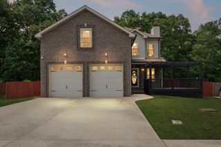 1913 Jackie Lorraine Dr, Clarksville, TN 37042