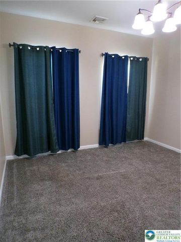 2022 Mercer Way, Forks Twp, PA 18040