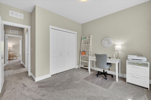9126 Preserve Drive, Fenton, MI 48430