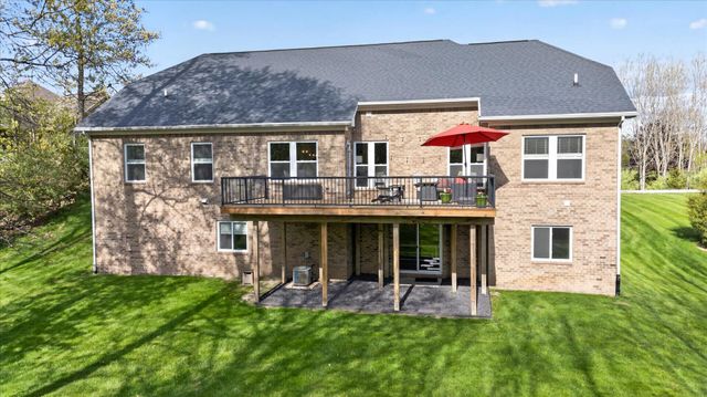 9126 Preserve Drive, Fenton, MI 48430