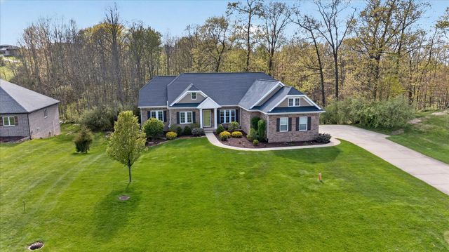 9126 Preserve Drive, Fenton, MI 48430