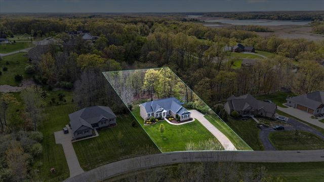 9126 Preserve Drive, Fenton, MI 48430