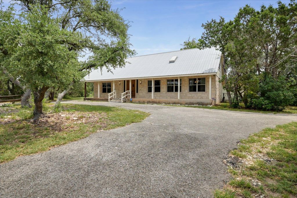 9438 Circle DR, Austin, TX 78736