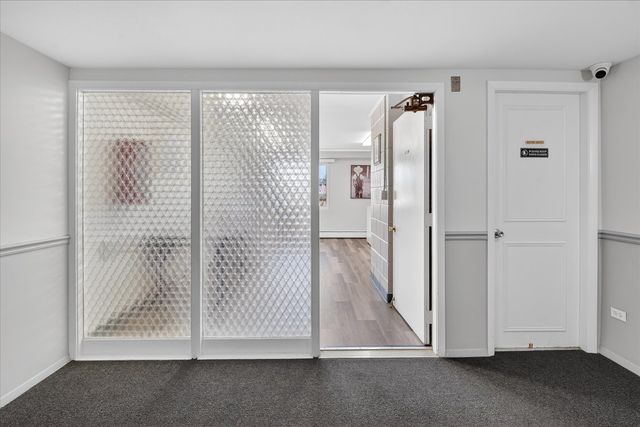 940 E OLD WILLOW Road 312, Prospect Heights, IL 60070