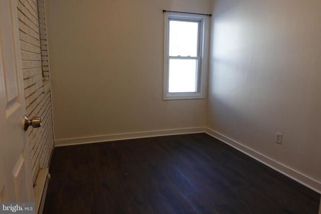 12 PEARL ST, Harrisburg, PA 17109