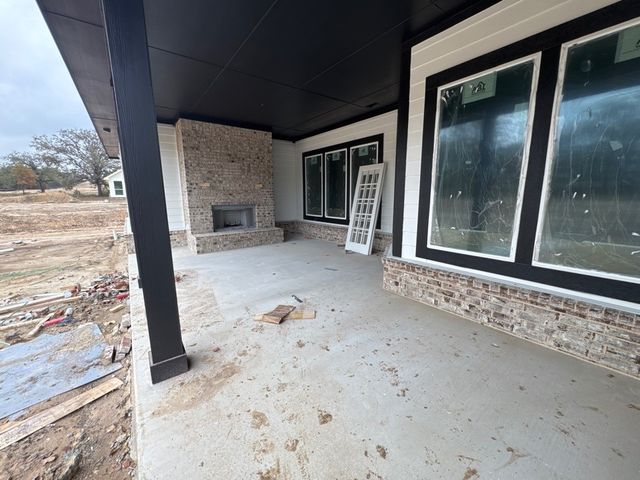 152 Oak Grove Way, Springtown, TX 76082