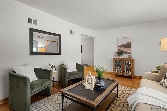 7705 Cheshire Lane, Unincorporated, MO 63123