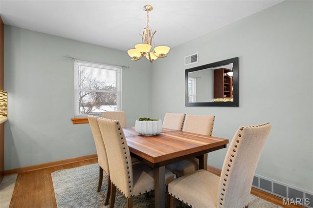 7705 Cheshire Lane, Unincorporated, MO 63123