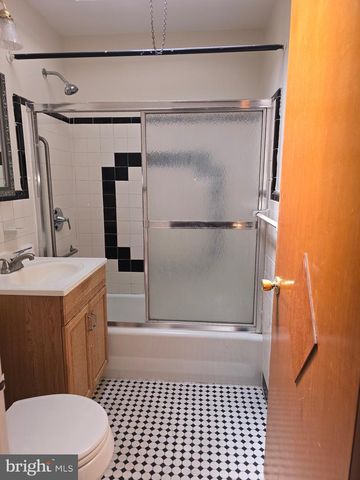 4029 BENNINGTON ST, Philadelphia, PA 19124