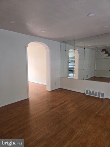 4029 BENNINGTON ST, Philadelphia, PA 19124