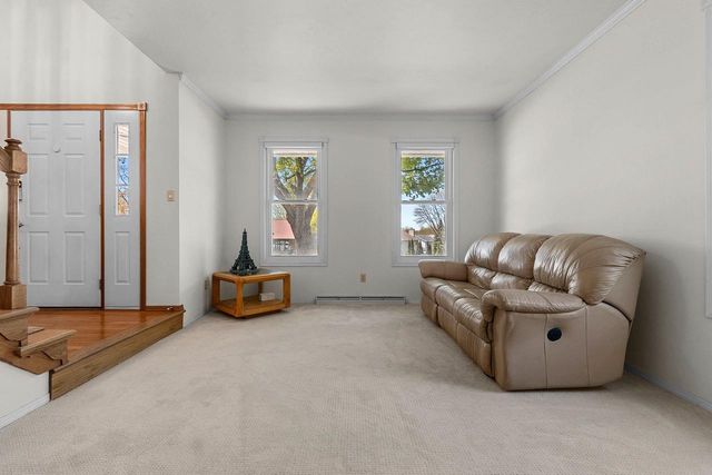 2951 VERCAUTEREN DRIVE, Green Bay, WI 54313