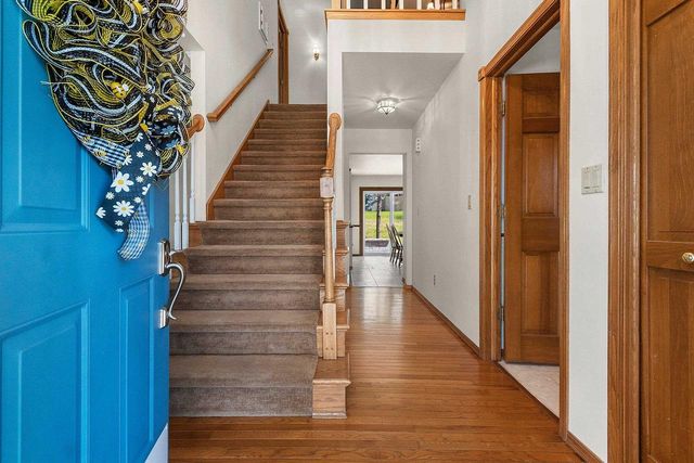2951 VERCAUTEREN DRIVE, Green Bay, WI 54313