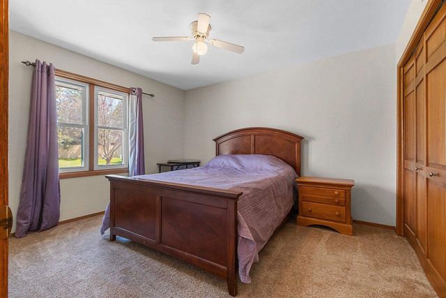 2951 VERCAUTEREN DRIVE, Green Bay, WI 54313