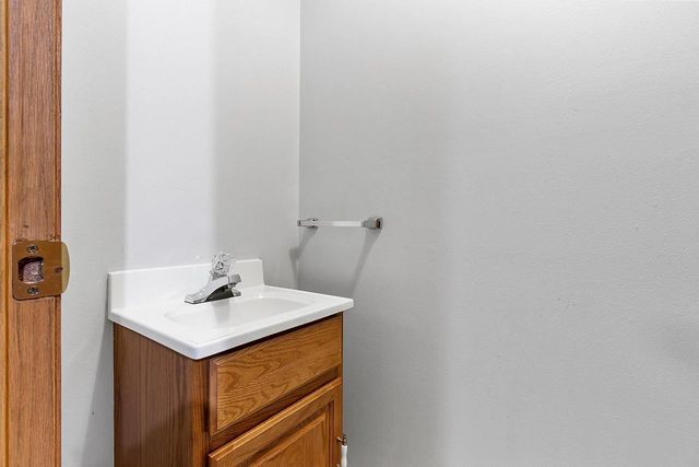 2951 VERCAUTEREN DRIVE, Green Bay, WI 54313