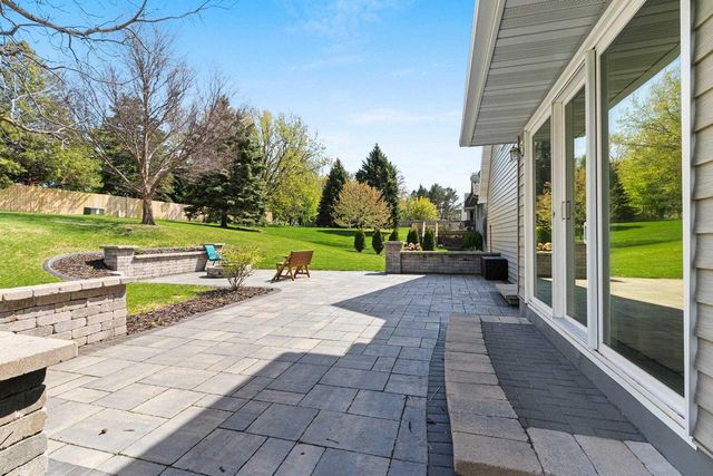 2951 VERCAUTEREN DRIVE, Green Bay, WI 54313